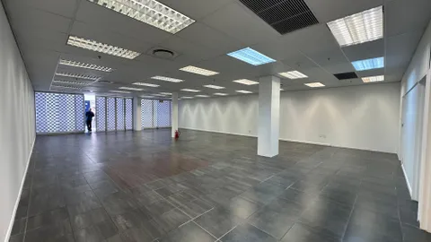 De Ville Shopping Centre, Durbanville